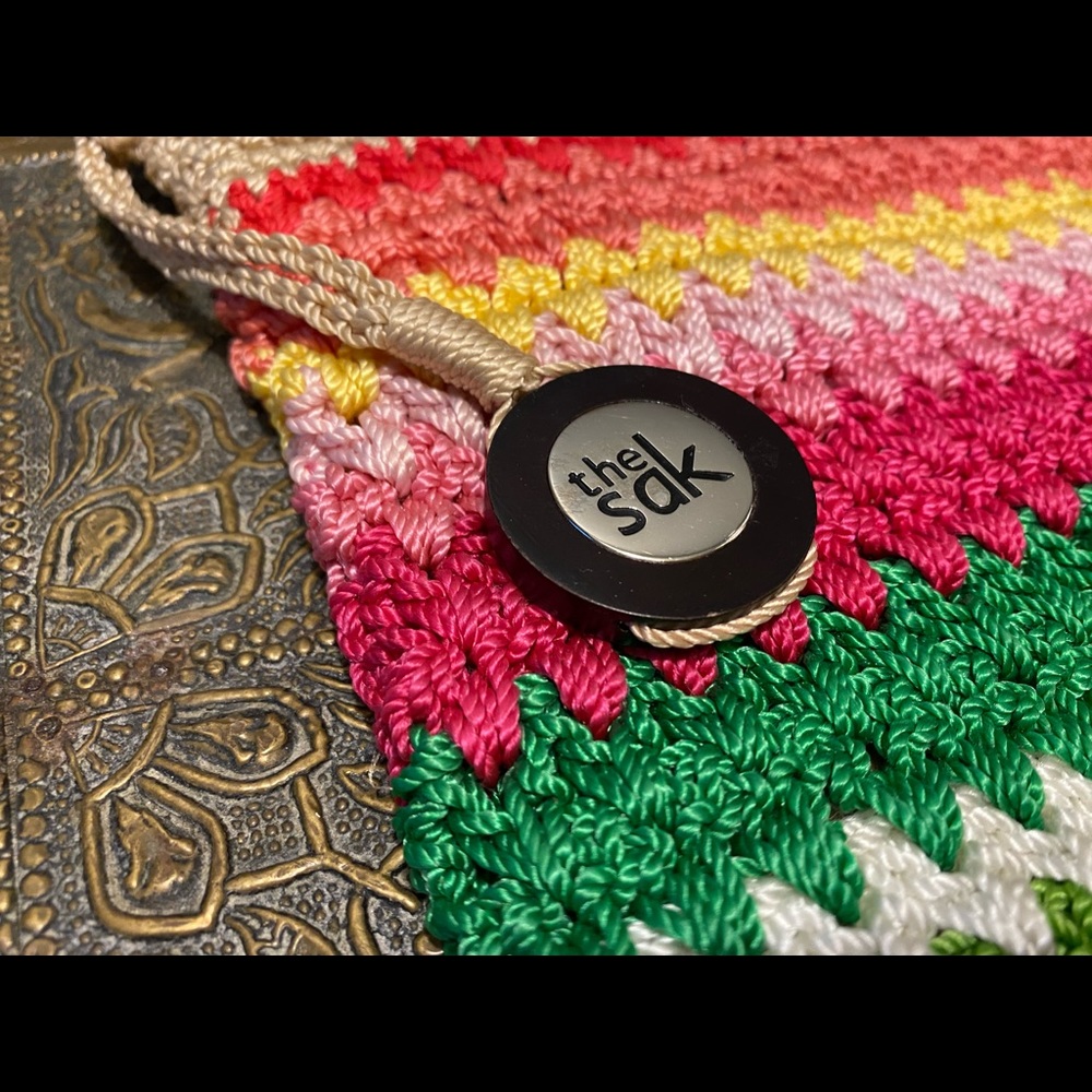 SOLD Mexican serape inspired crochet crossbody - Picture 3 of 7